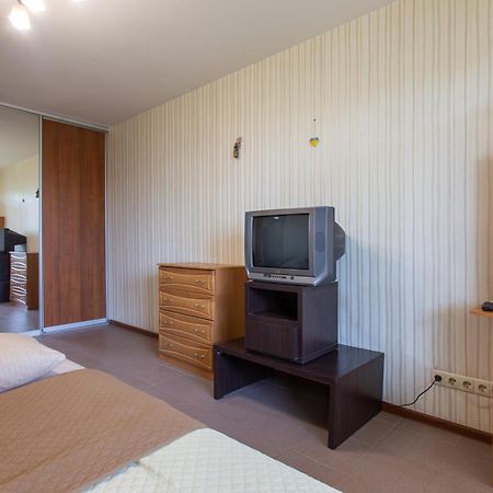 Apartment On 23 Serpnya 카리프 외부 사진