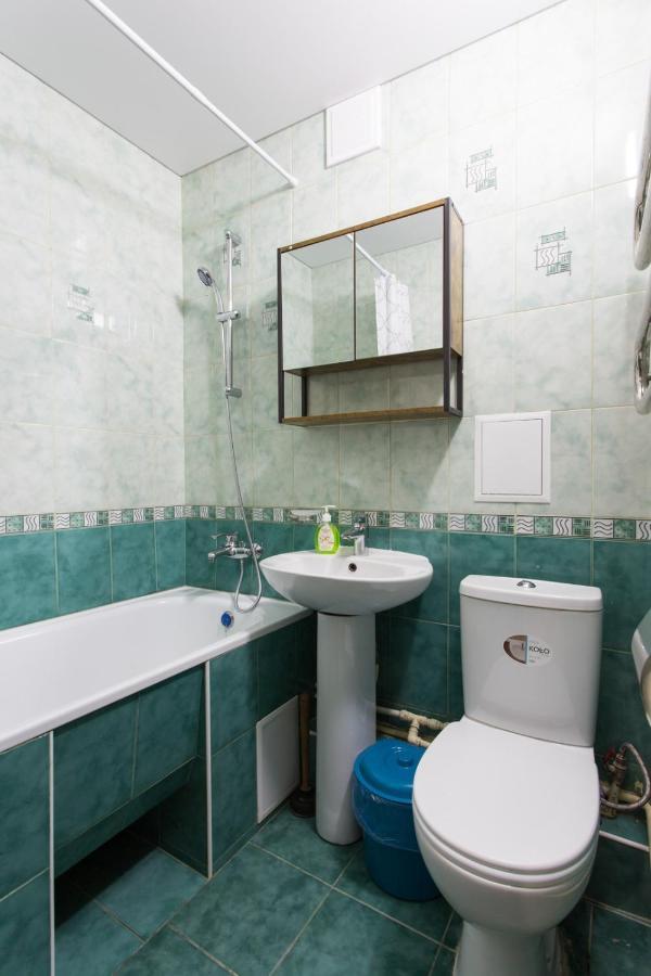 Apartment On 23 Serpnya 카리프 외부 사진