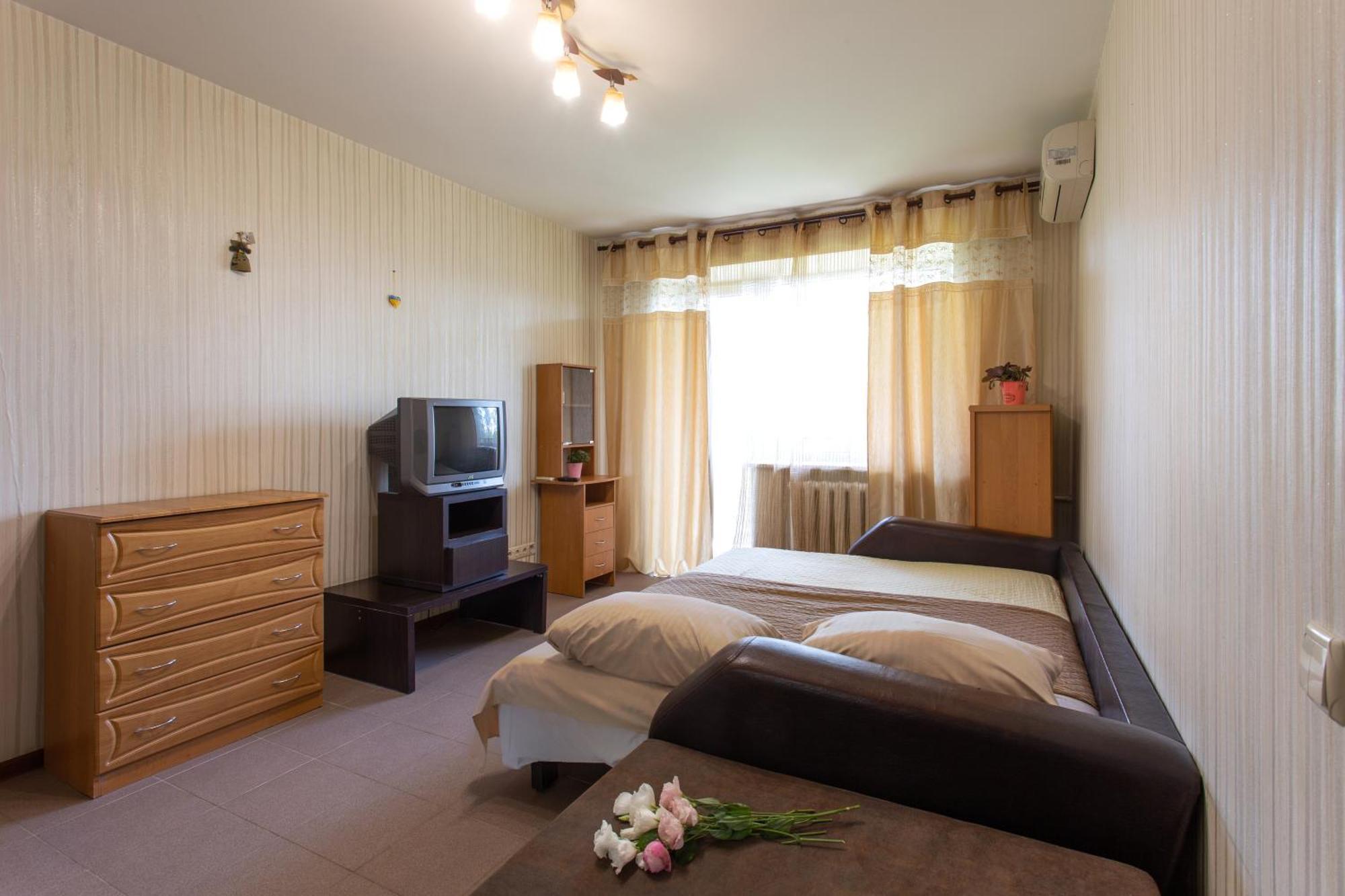 Apartment On 23 Serpnya 카리프 외부 사진