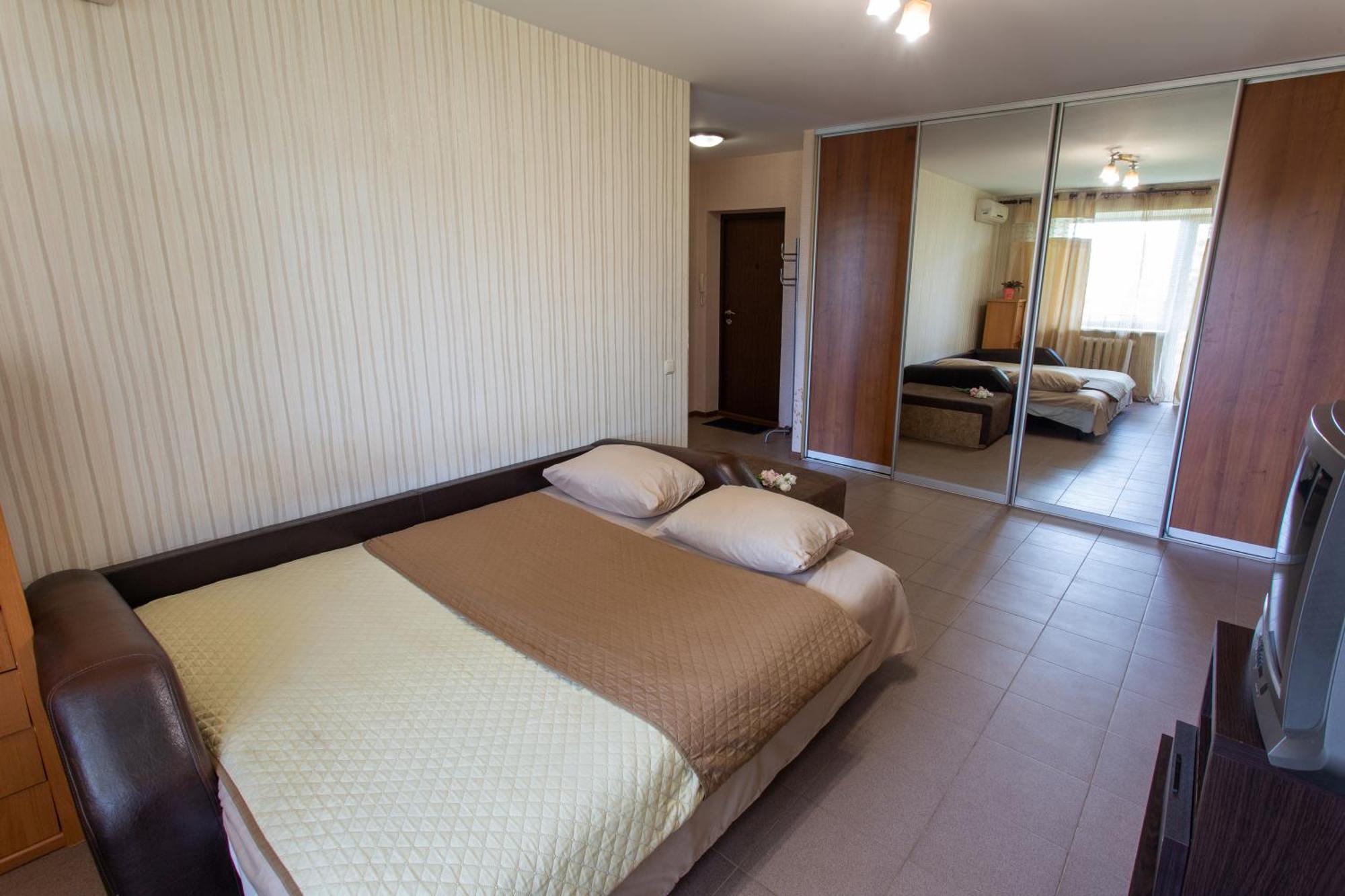 Apartment On 23 Serpnya 카리프 외부 사진