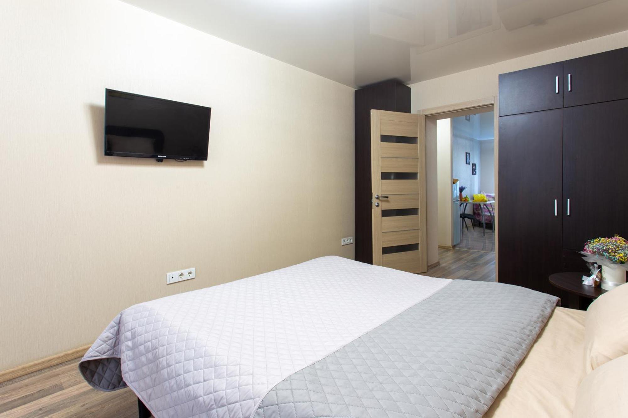 Apartment On 23 Serpnya 카리프 외부 사진