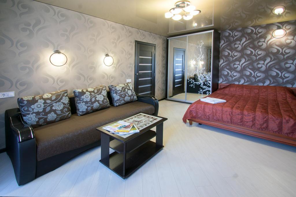 Apartment On 23 Serpnya 카리프 외부 사진