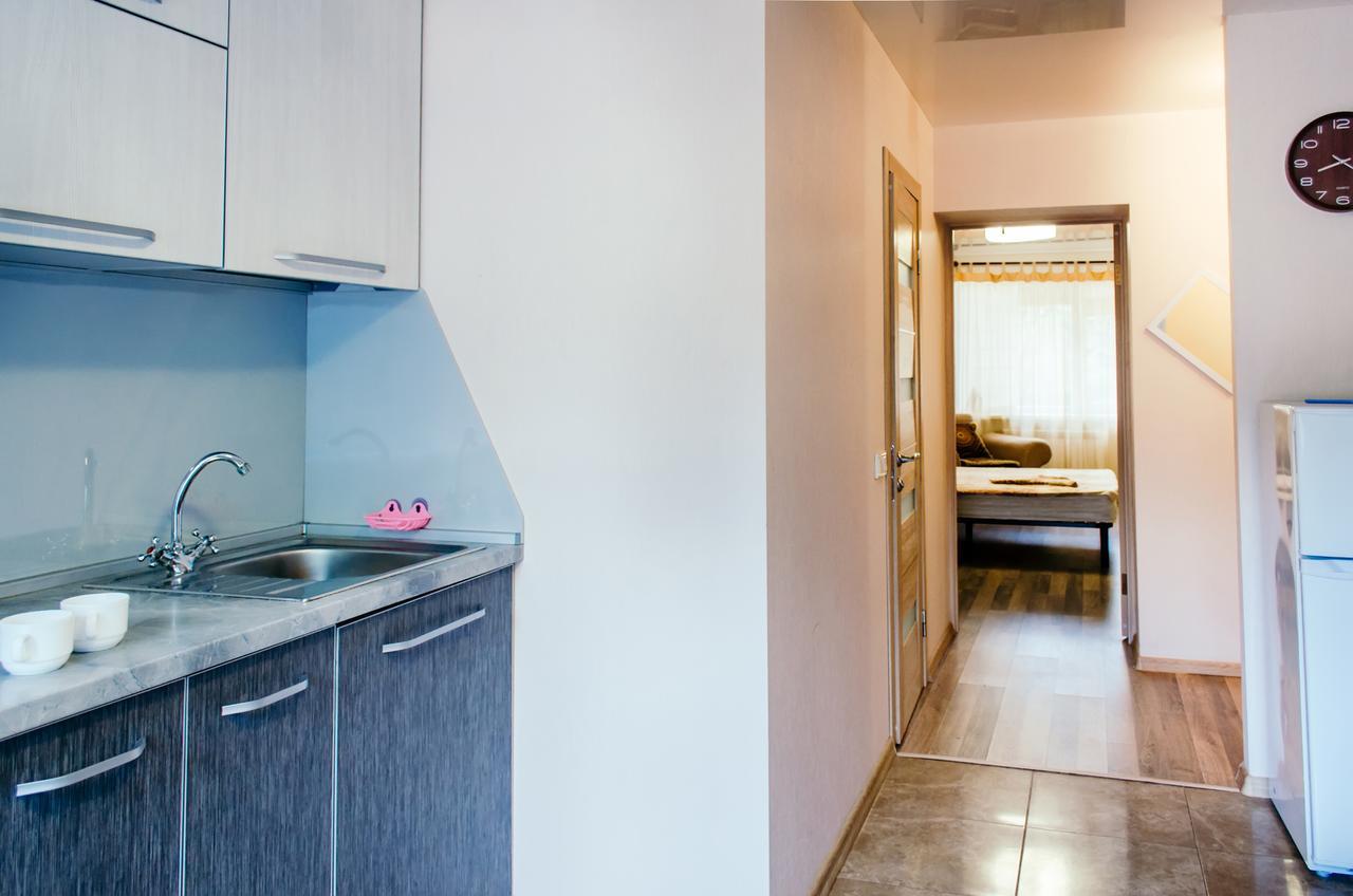 Apartment On 23 Serpnya 카리프 외부 사진