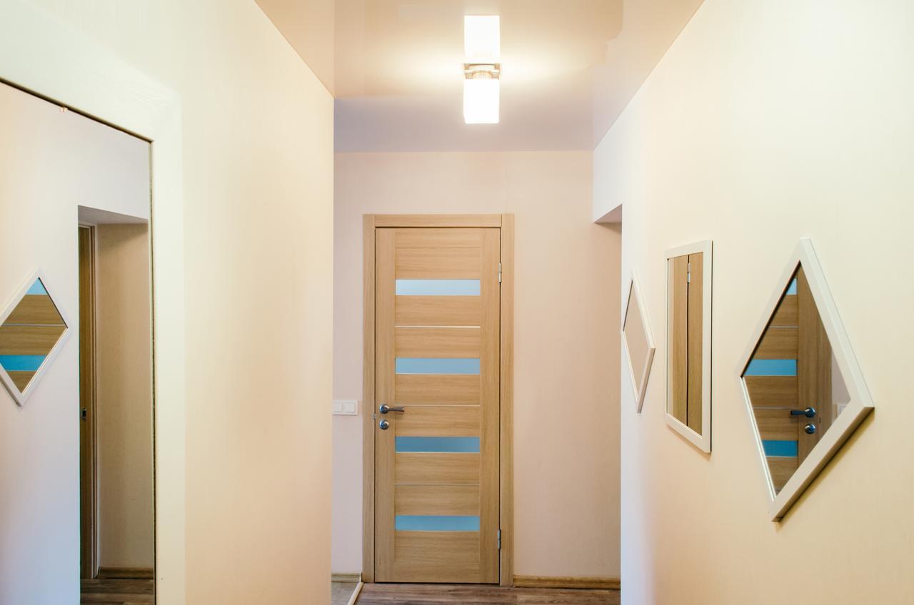 Apartment On 23 Serpnya 카리프 외부 사진